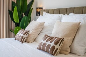 6 Schlafzimmer, Zimmersafe, Bügeleisen/Bügelbrett, Reisekinderbett