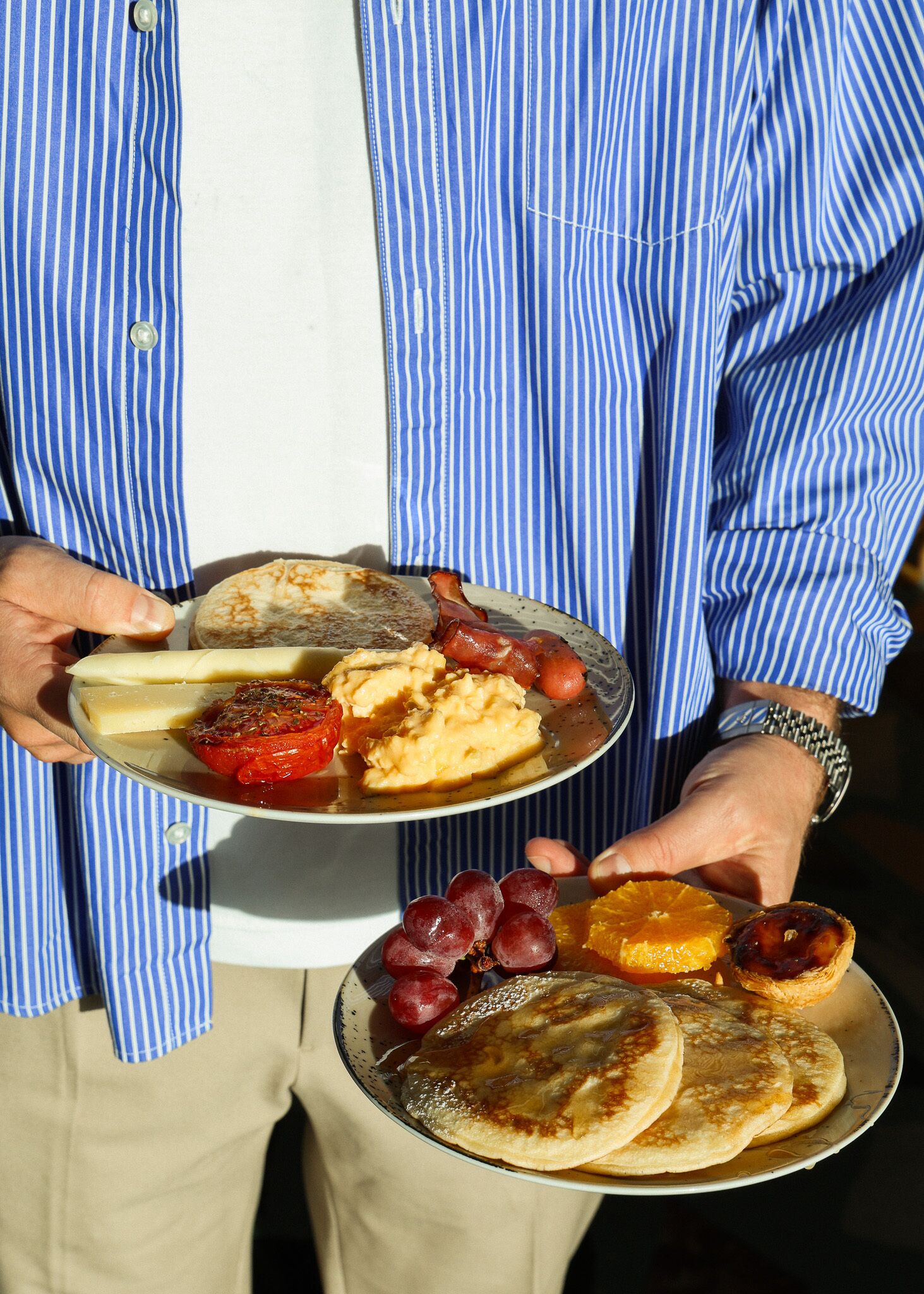 Daily buffet breakfast (EUR 15 per person)