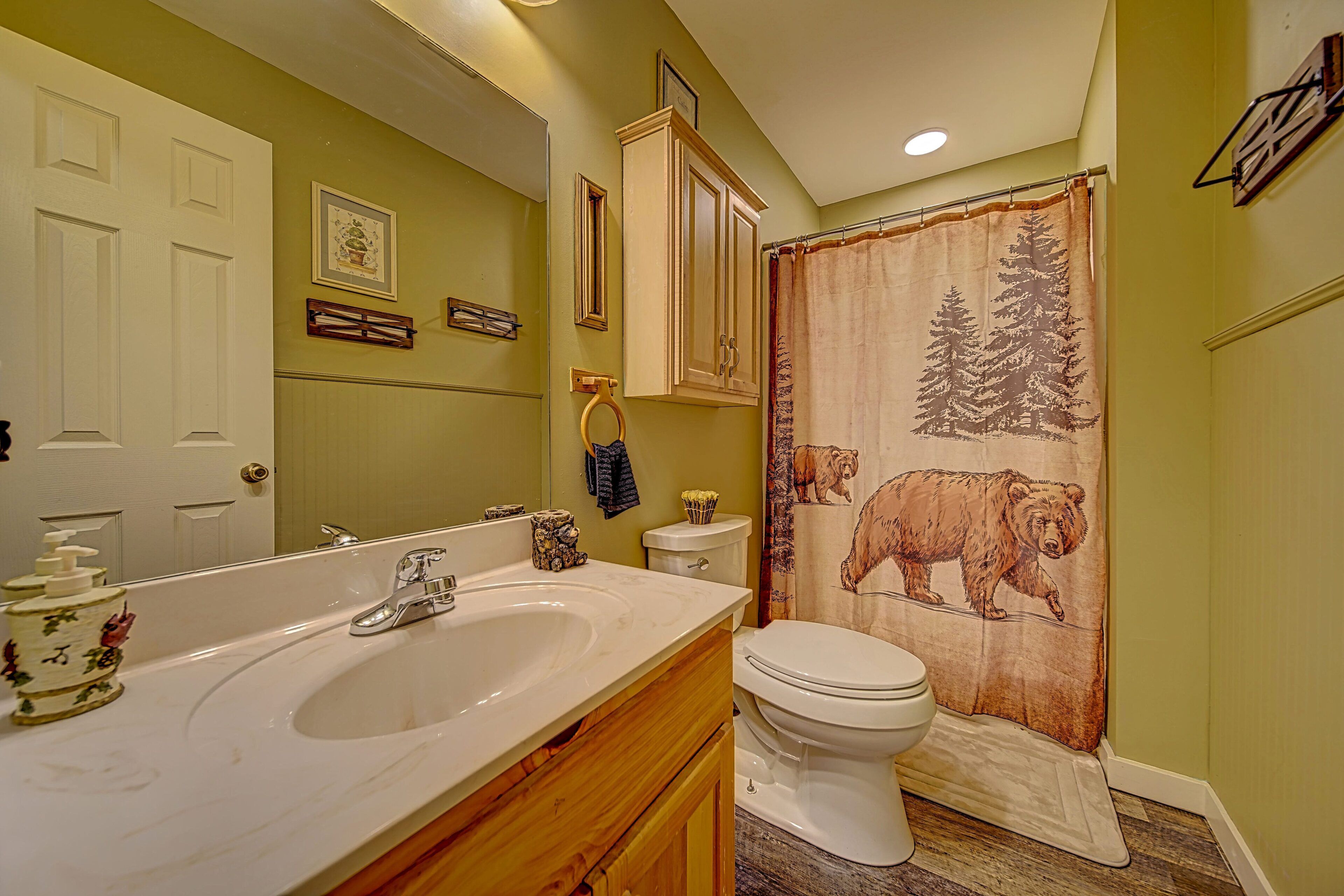 The Bear Lodge-Fire pit-Fireplace