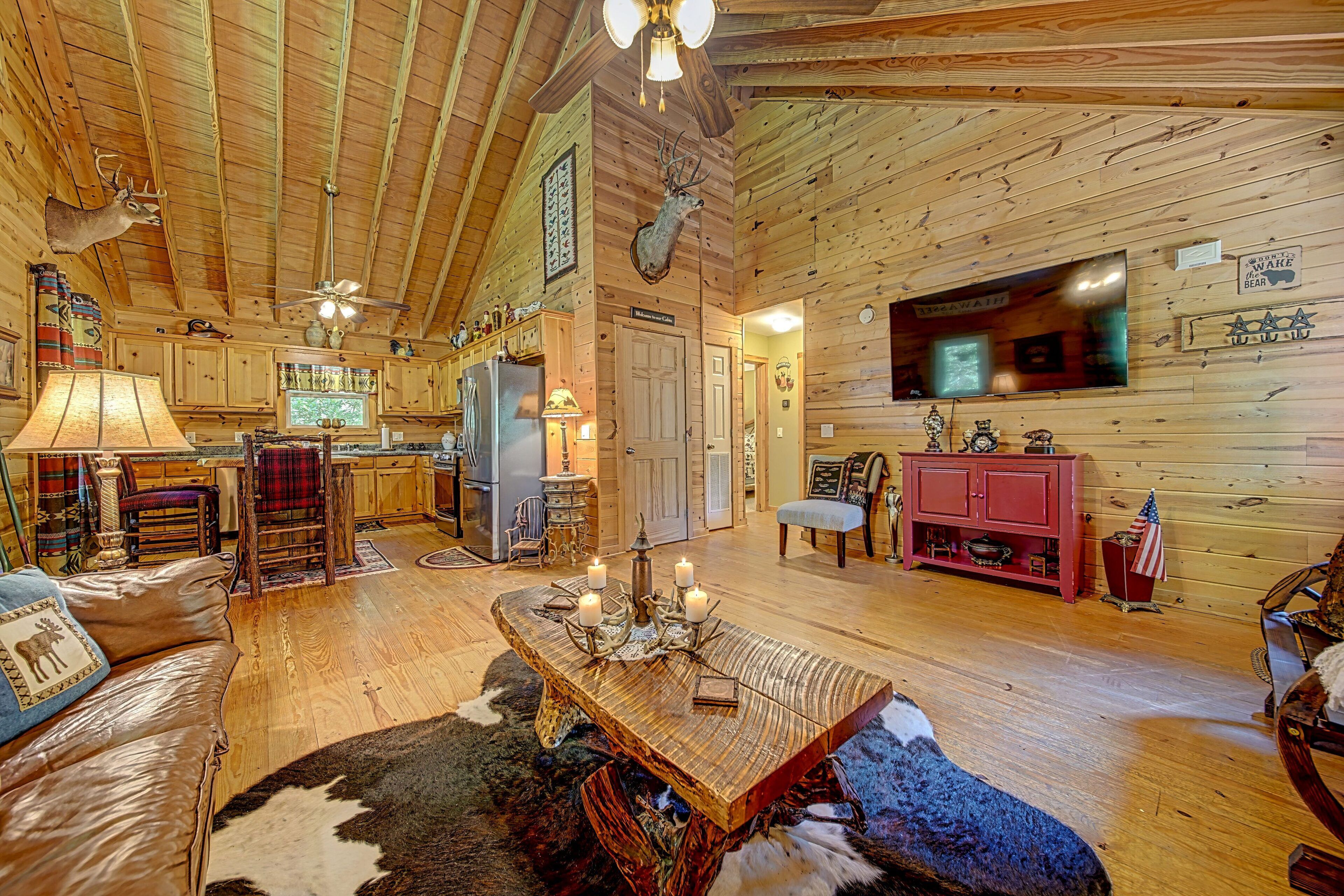 The Bear Lodge-Fire pit-Fireplace