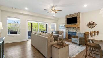 Condo, Multiple Beds, Patio (Lakeview Oasis) | Living area | 42-inch flat-screen TV with digital channels, fireplace