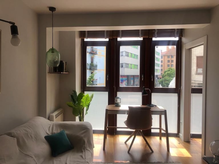 Beautiful Cozy Apartment In Old Town - Bilbao Airport (BIO)