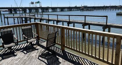 Water Front Oasis 4 Bedroom Home by RedAwning