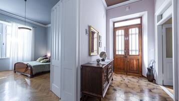 2 bedrooms, in-room safe, travel crib, WiFi (free)