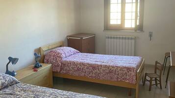 3 camere, ferro/asse da stiro, culla da viaggio, Wi-Fi gratuito