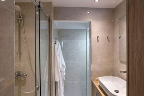 公寓 | 1 間臥室、網路服務