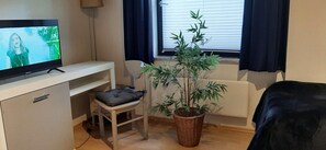 Interior - Bungalow directly at the lake, with own boat (Neubäu / Roding)