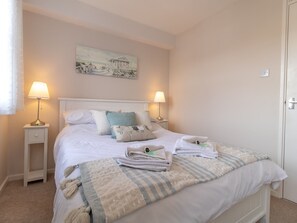 2 chambres, fer et planche à repasser, Wi-Fi gratuit, draps fournis