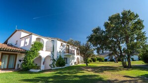 Exterior - Apt. Liscia 1A with shared Swimming Pool (San Teodoro)