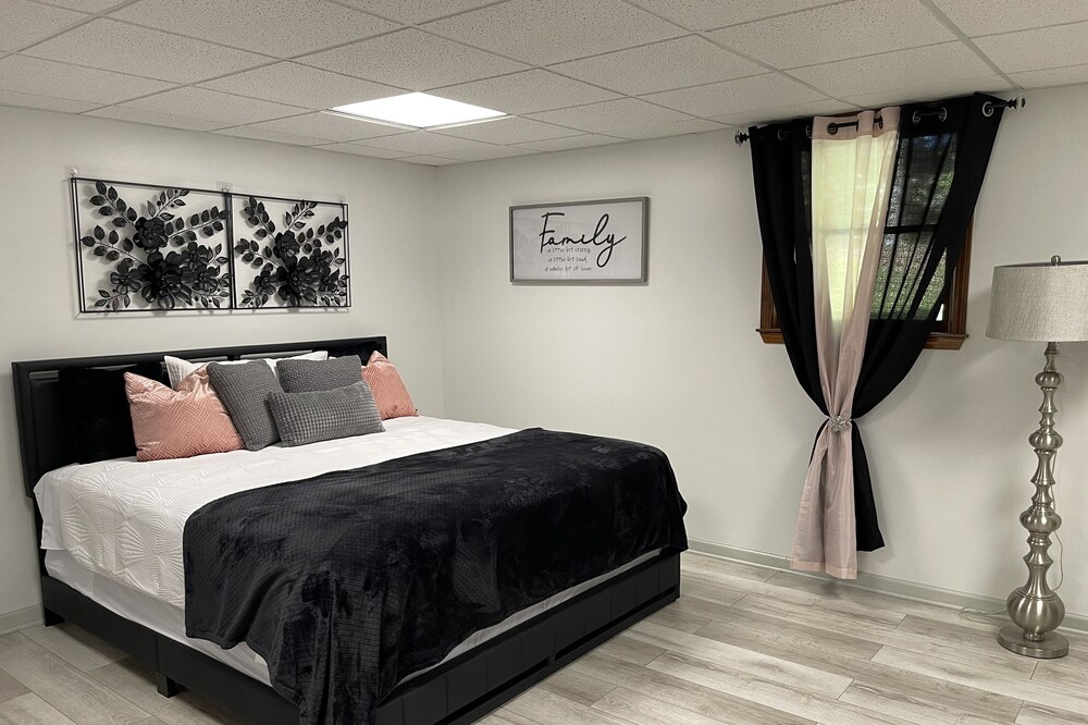 Serene private basement apartment. No common areas