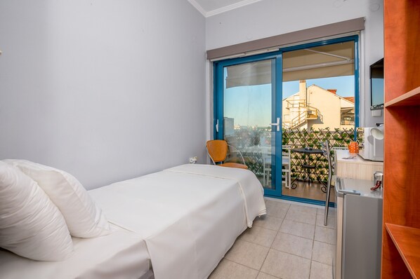 Studio - Le Petit 1 Bed Apartment in Orestiada (Orestiada)