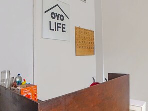 Reception - OYO 92403 Gatsu Homestay (Medan)