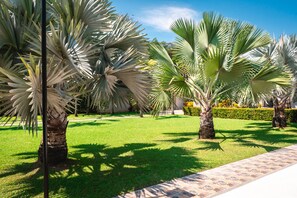 Property grounds - Finca California, The Platinium Luxury In Sopetran (Sopetrán)