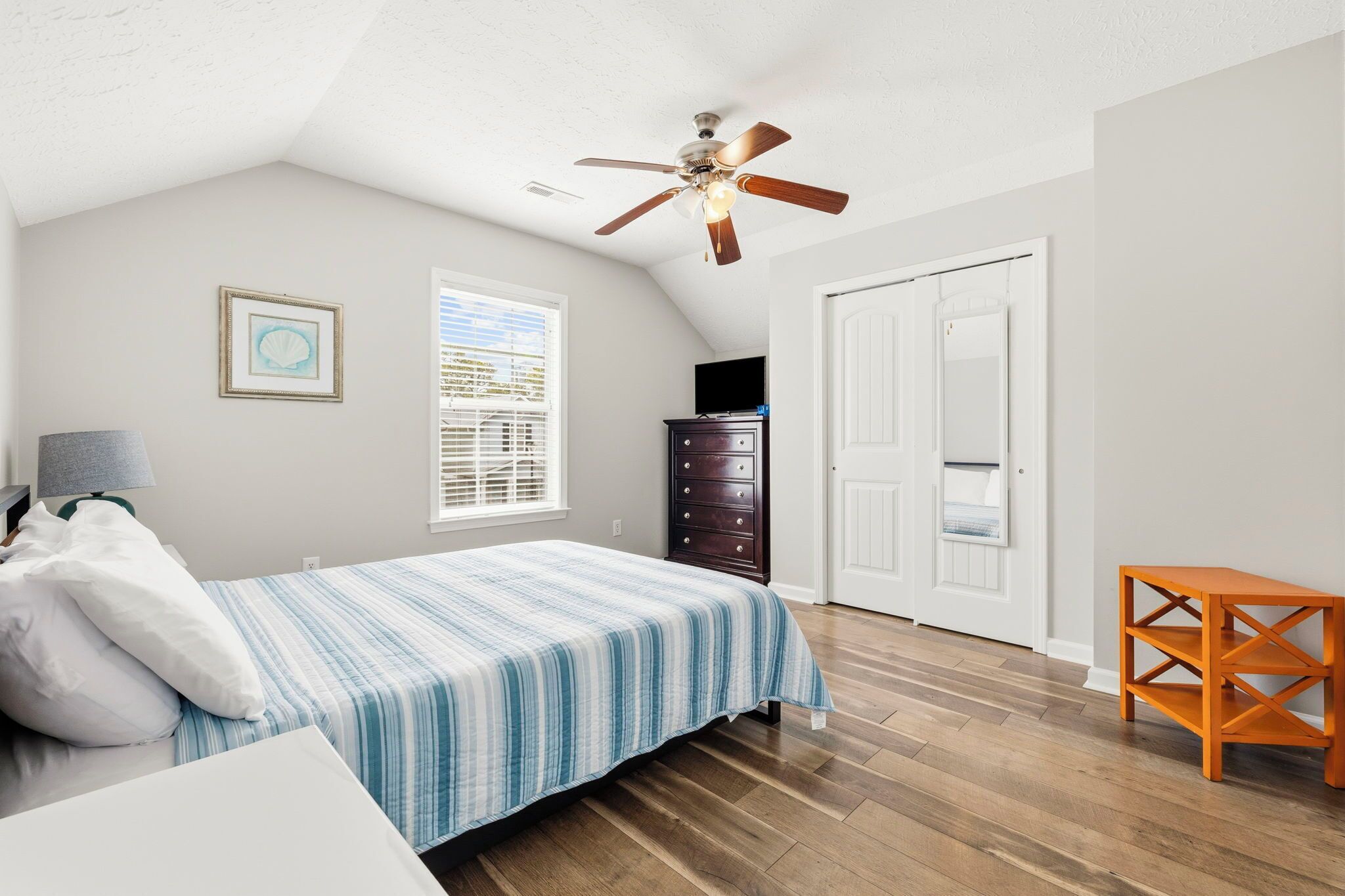 2 chambres, Wi-Fi gratuit, draps fournis