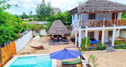 Pool 2 Bedrooms Apartment With Terrace - Daima JUU