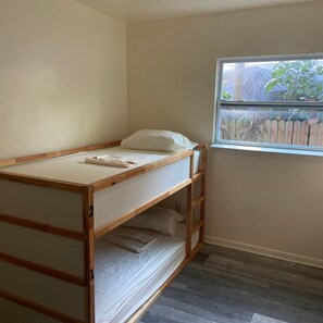 Free WiFi - Eco-Shared Hype  (Miami)