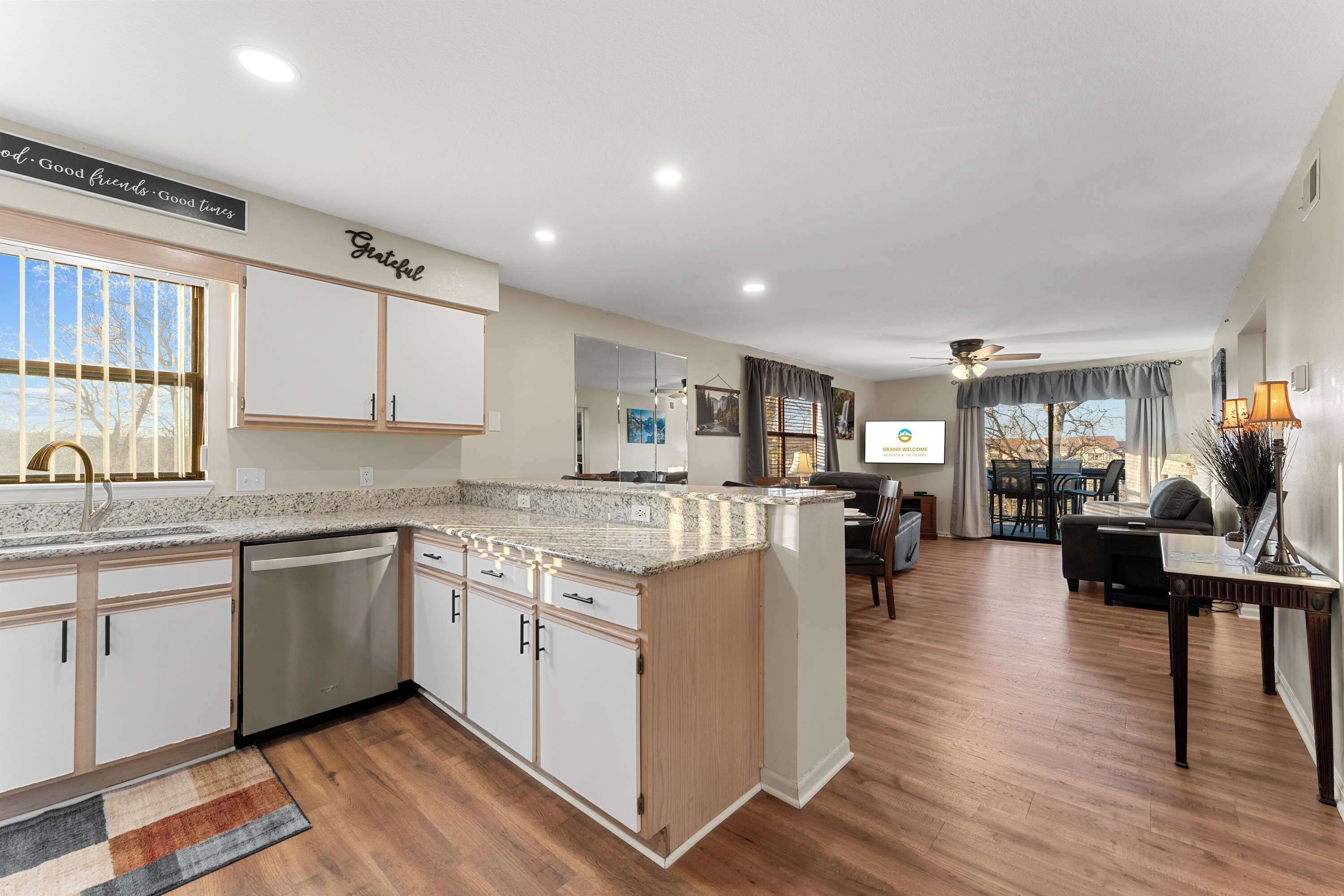 Condo, Multiple Beds, Balcony, Golf View (Golf Course Escape) | Interior