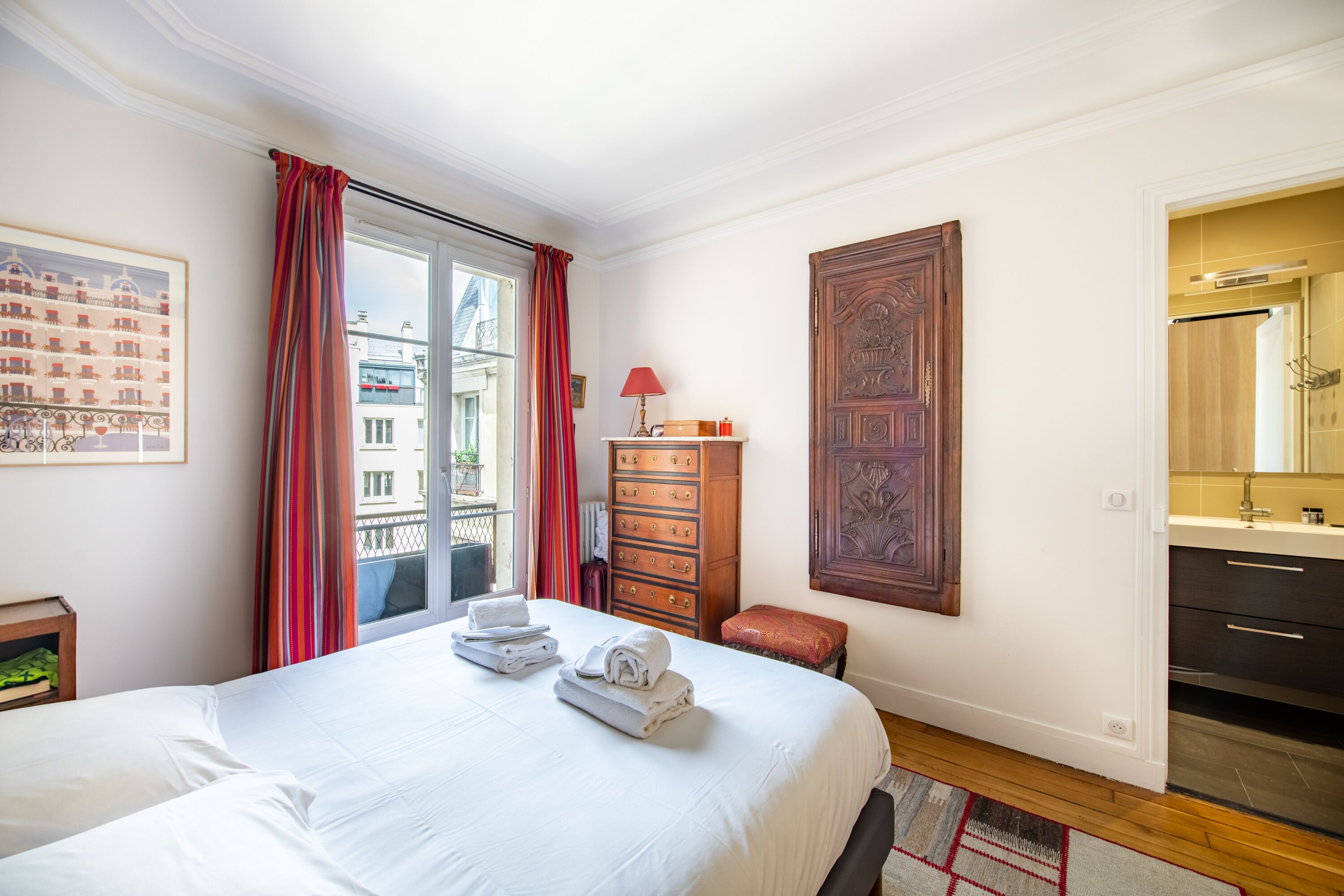 Spacious and comfortable apartment. Ideal for a professional or leisure stay.