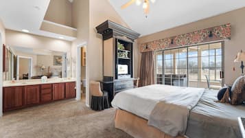 3 bedrooms, individually decorated, individually furnished, free WiFi