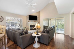 Condo, Multiple Beds, Fireplace, Garden View (Garden View Escape) | Living area