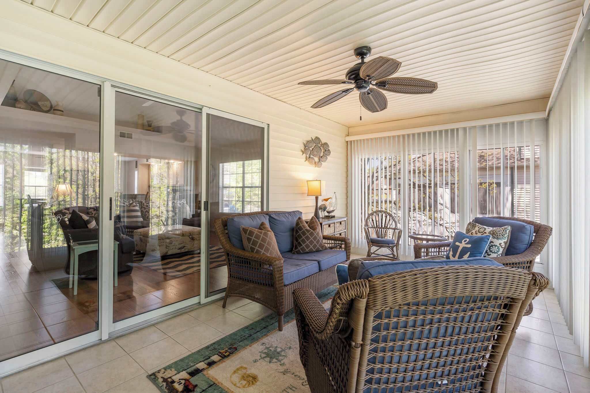 Condo, Multiple Beds, Fireplace, Garden View (Garden View Escape) | Living area | 42-inch flat-screen TV with digital channels, fireplace