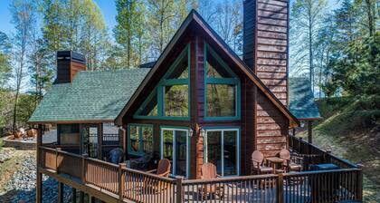 Four Bear Hideaway Coosawattee River Resort!