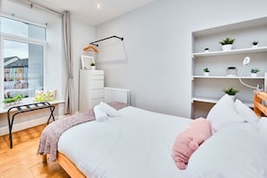 Superior Apartment, 1 Double Bed with Sofa bed | 1 bedroom, individually decorated, individually furnished, desk