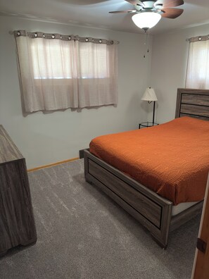 3 Schlafzimmer, kostenloses WLAN, Bettwäsche