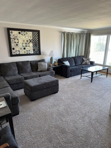 Family Home, Blocks from Pro Football Hall of Fame, Fenced Yard, Pet Friendly