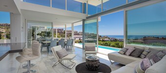 Villa Dona Julia 2410 Golf and Sea views