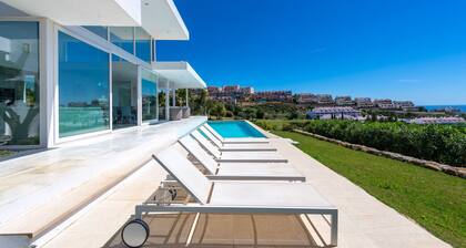 Villa Dona Julia 2410 Golf and Sea views