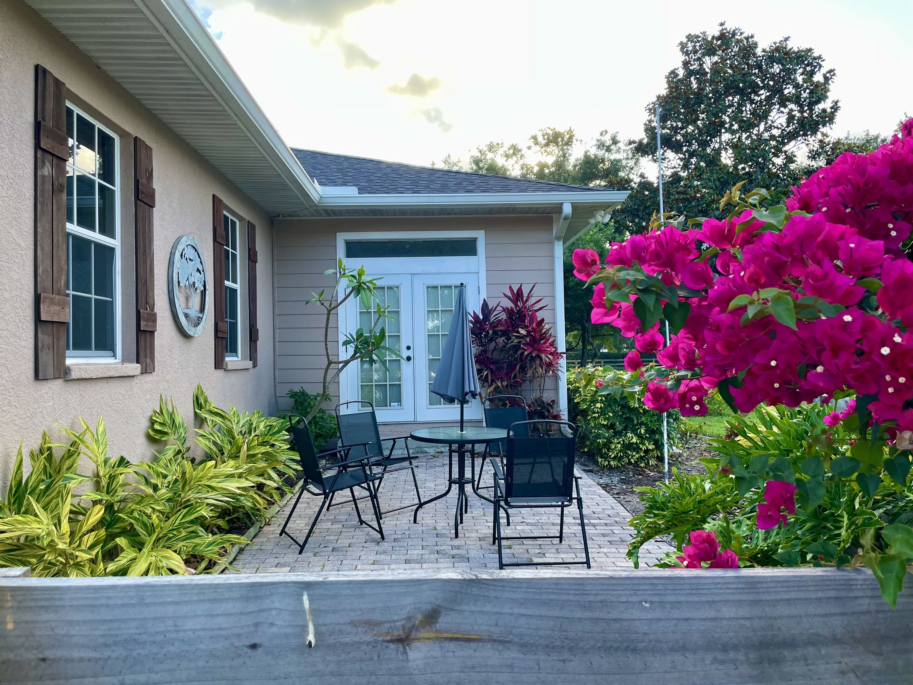 Family vacation dream - all king size beds - SLEEP 11 