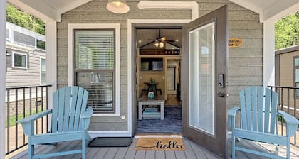 2 Bedroom Tiny Home near Lake Burton, Georgia in the Blue Ridge Mountains