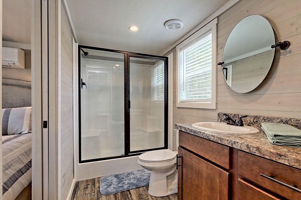 Shower, towels, soap, shampoo