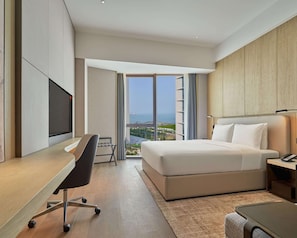 Deluxe Room, 1 King Bed with Sofa bed, Kitchen