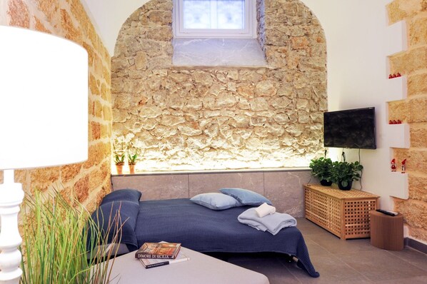 Apartment | 1 Schlafzimmer, Bügeleisen/Bügelbrett, kostenloses WLAN, Bettwäsche