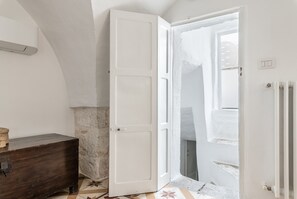 Appartement, 1 chambre | Bureau, espace de travail pour ordinateur portable, Wi-Fi gratuit