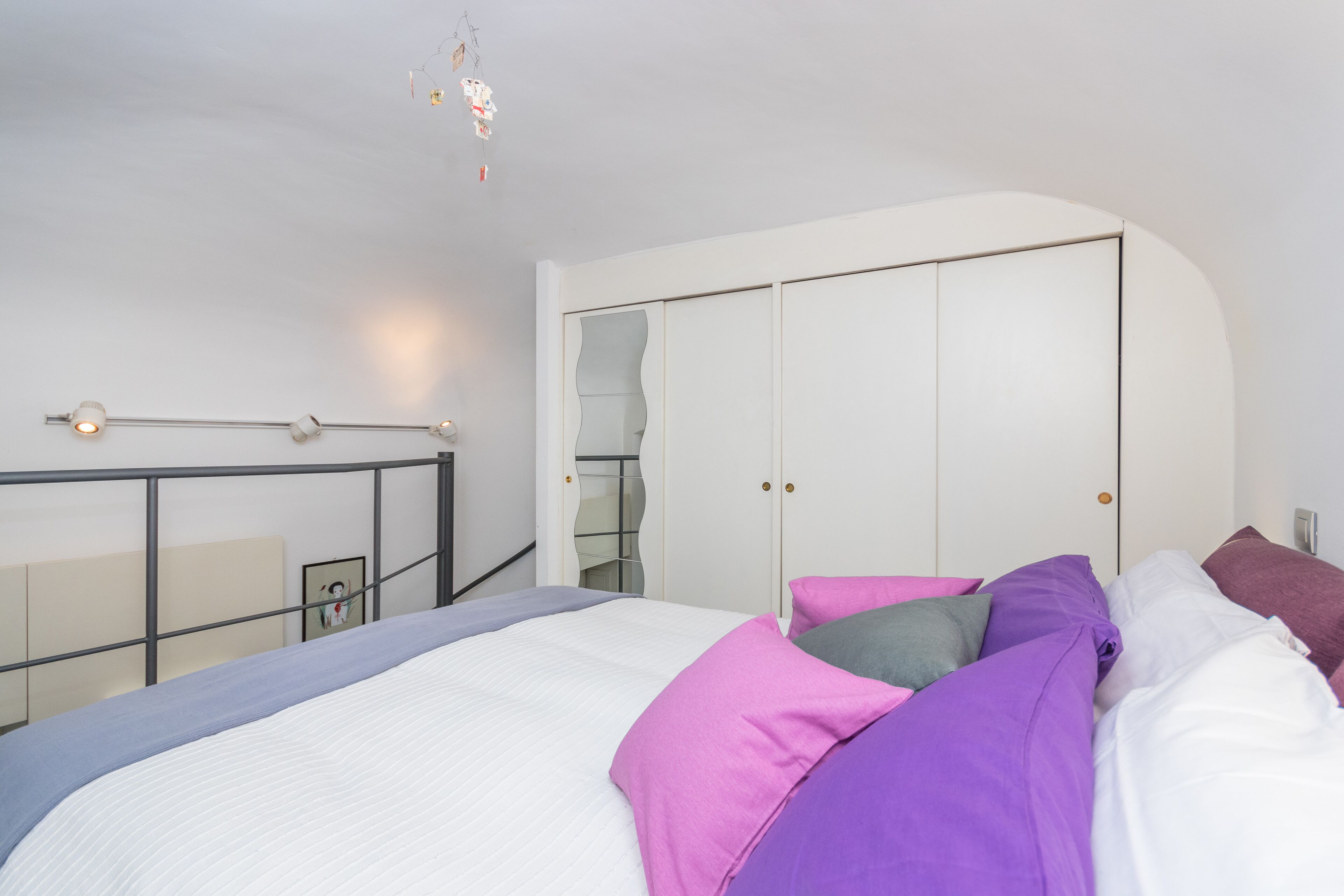 Apartment | 2 Schlafzimmer, laptopgeeigneter Arbeitsplatz, Babybetten