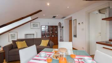 Loft, 1 kamar tidur | Ruang makan