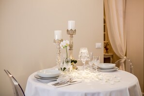 Apartment, 1 Bedroom | In-room dining - Maison Del Reno By Wonderful Italy (Bologna)