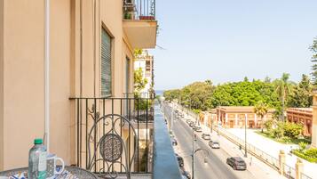 Apartment | Balcony