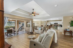 TV, fireplace, stereo