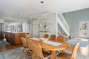 House, Multiple Beds, Kitchen, Garden View | Dining