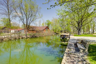 Pet-Friendly Ohio Escape w/ Deck & Community Dock!