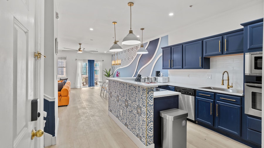 Luxurious Home with Theatre Room