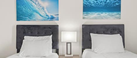 2 habitaciones, tabla de planchar con plancha, wifi y ropa de cama