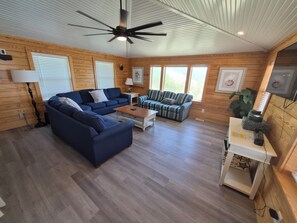 Superior Cottage | Living area | 40-inch TV with cable channels - SandSpur Ocean Cottages (Nags Head)