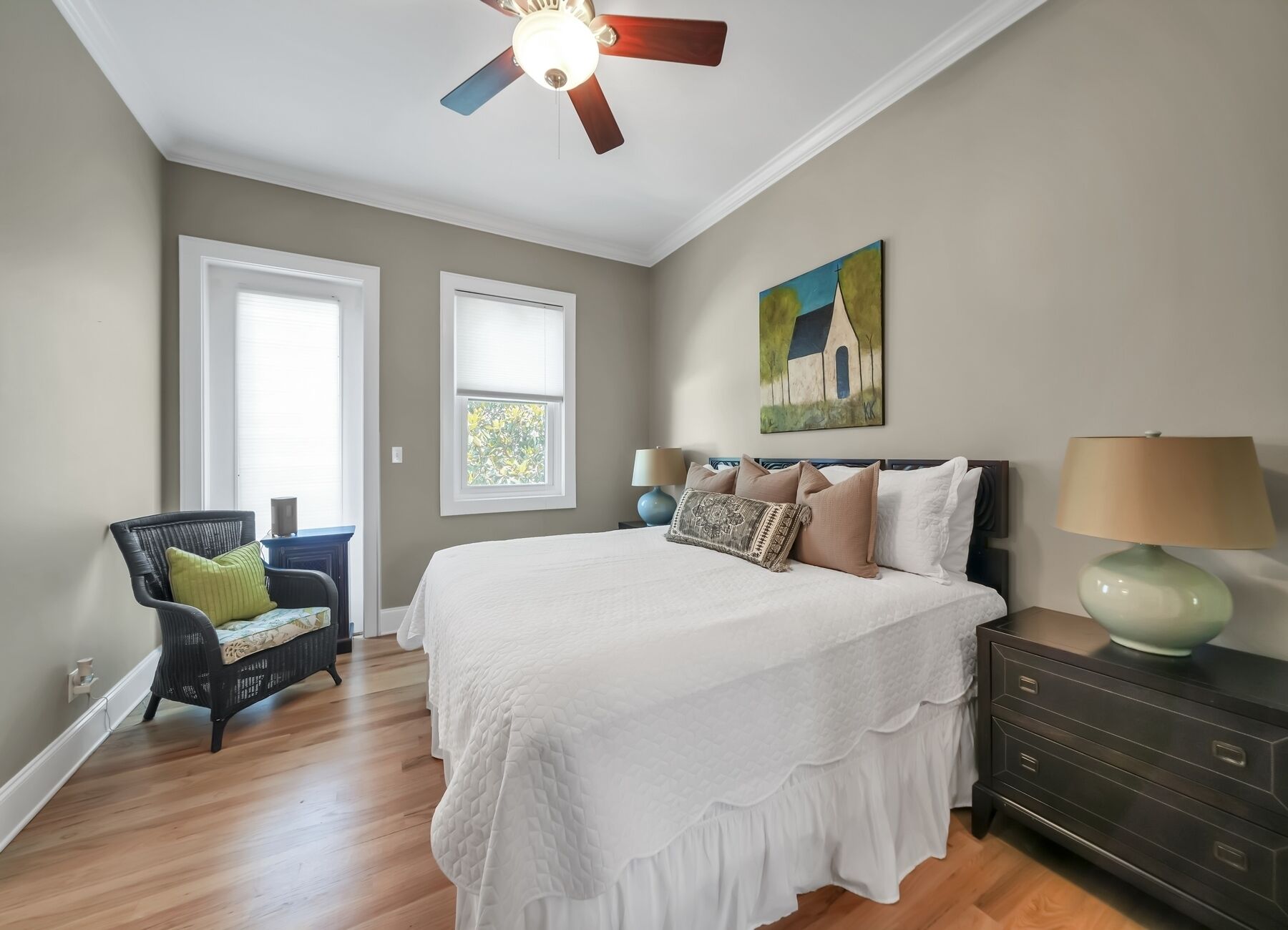 Ocean views, heated pool, 200 steps 2 beach/dining/shops