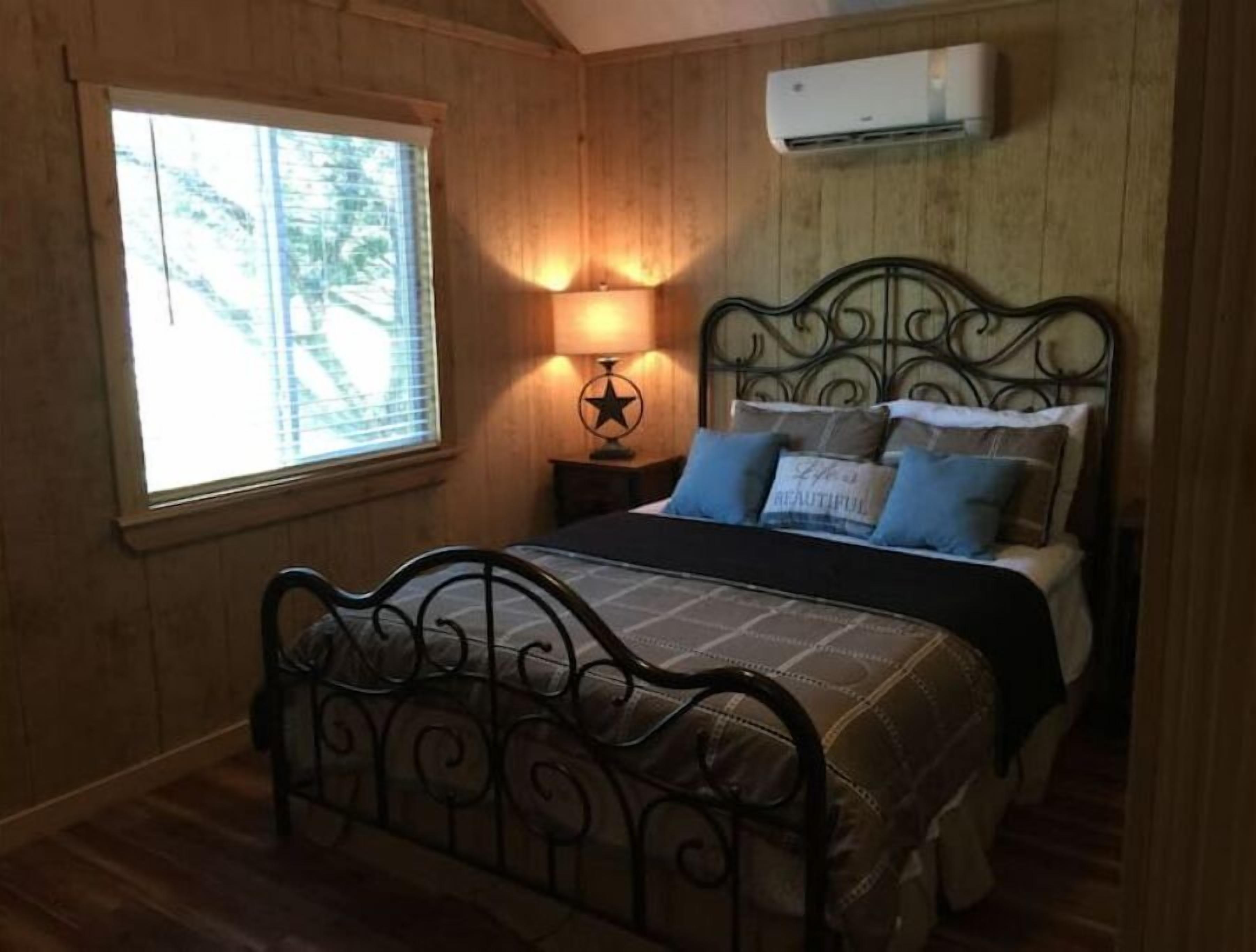 Paradise River Cabin #6