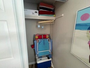 Interior - Newly renovated Bradenton bungalow (Bradenton)